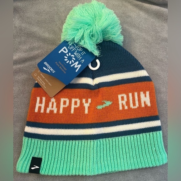 Brooks Accessories - NWT Brooks Heritage Pom unisex Beanie One Size fits Most